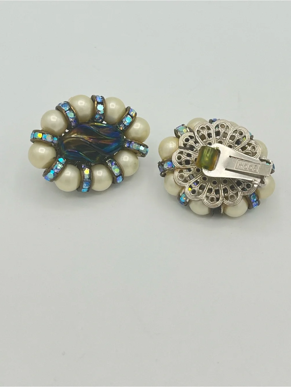 Vintage Signed Hobé Dichroic Art Glass Pearl Clip On Earrings
